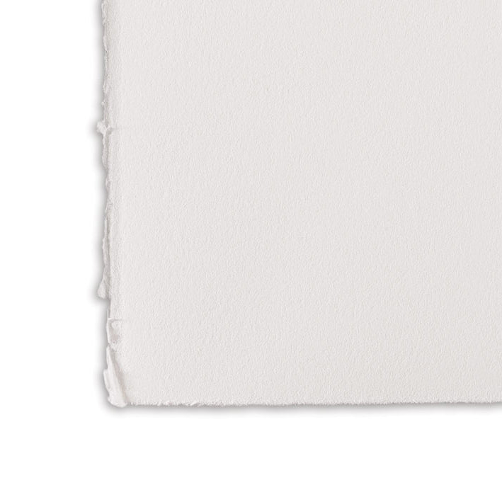 Magnani : Revere Printmaking Paper : Silk / Smooth : Warm White : 250gsm : 56x76cm : 5 Sheets
